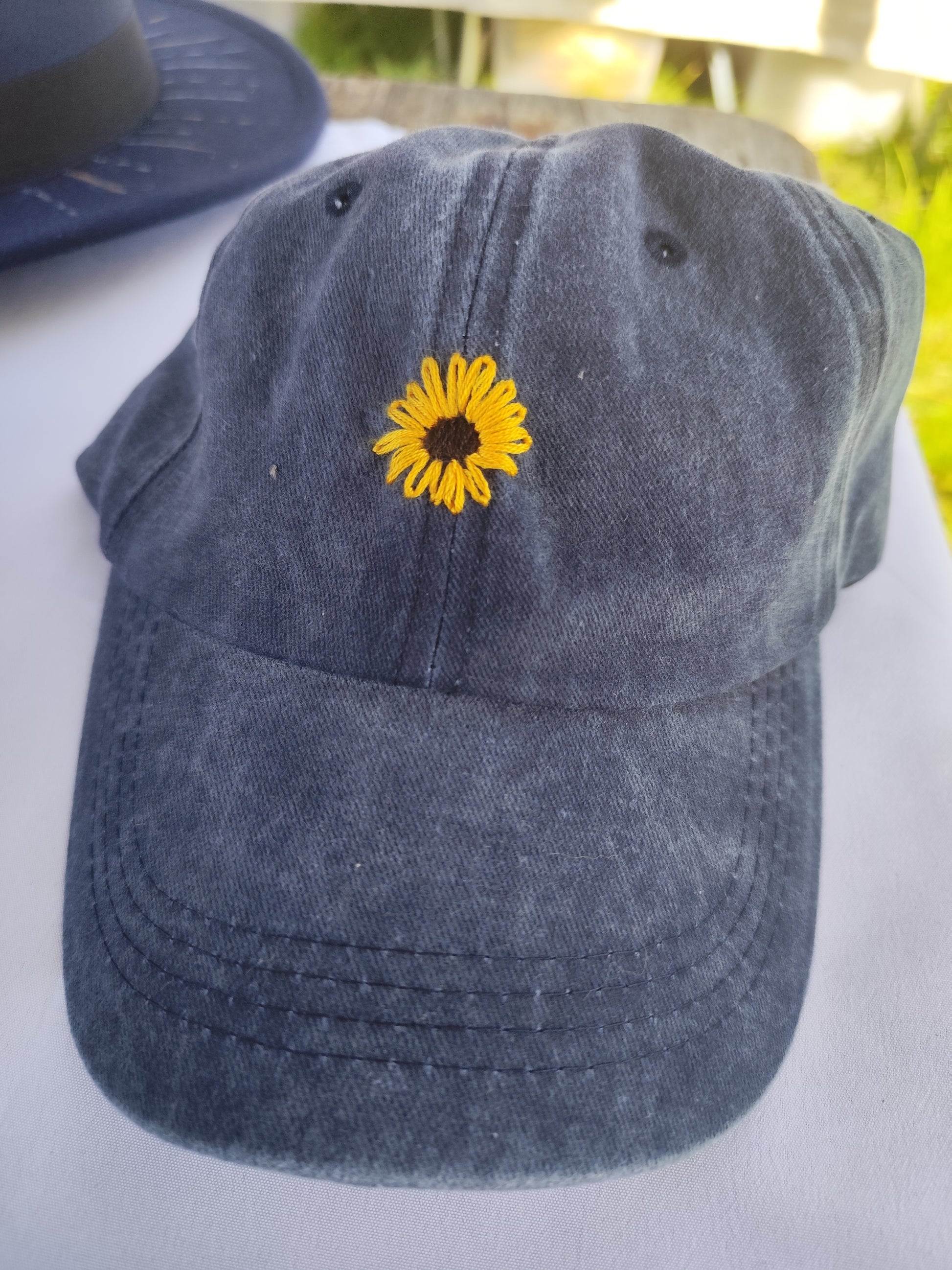 Casquette brodée (motifs divers)