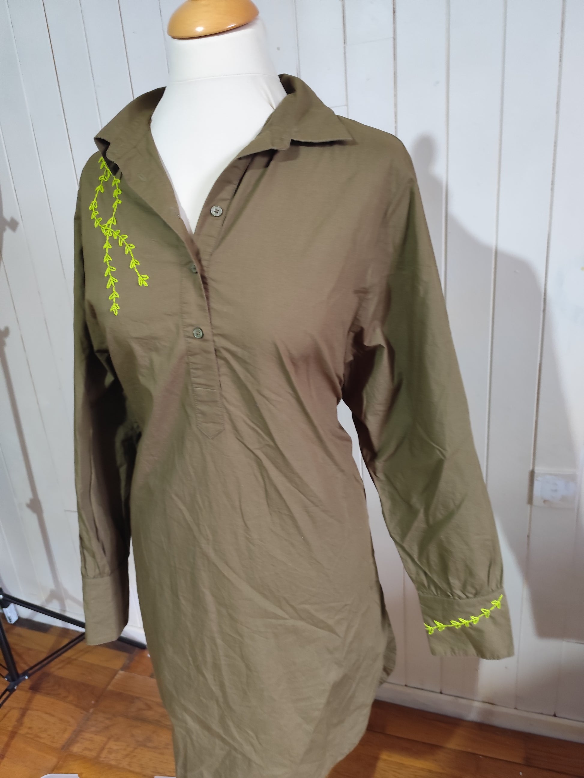 Robe feuille (XL)