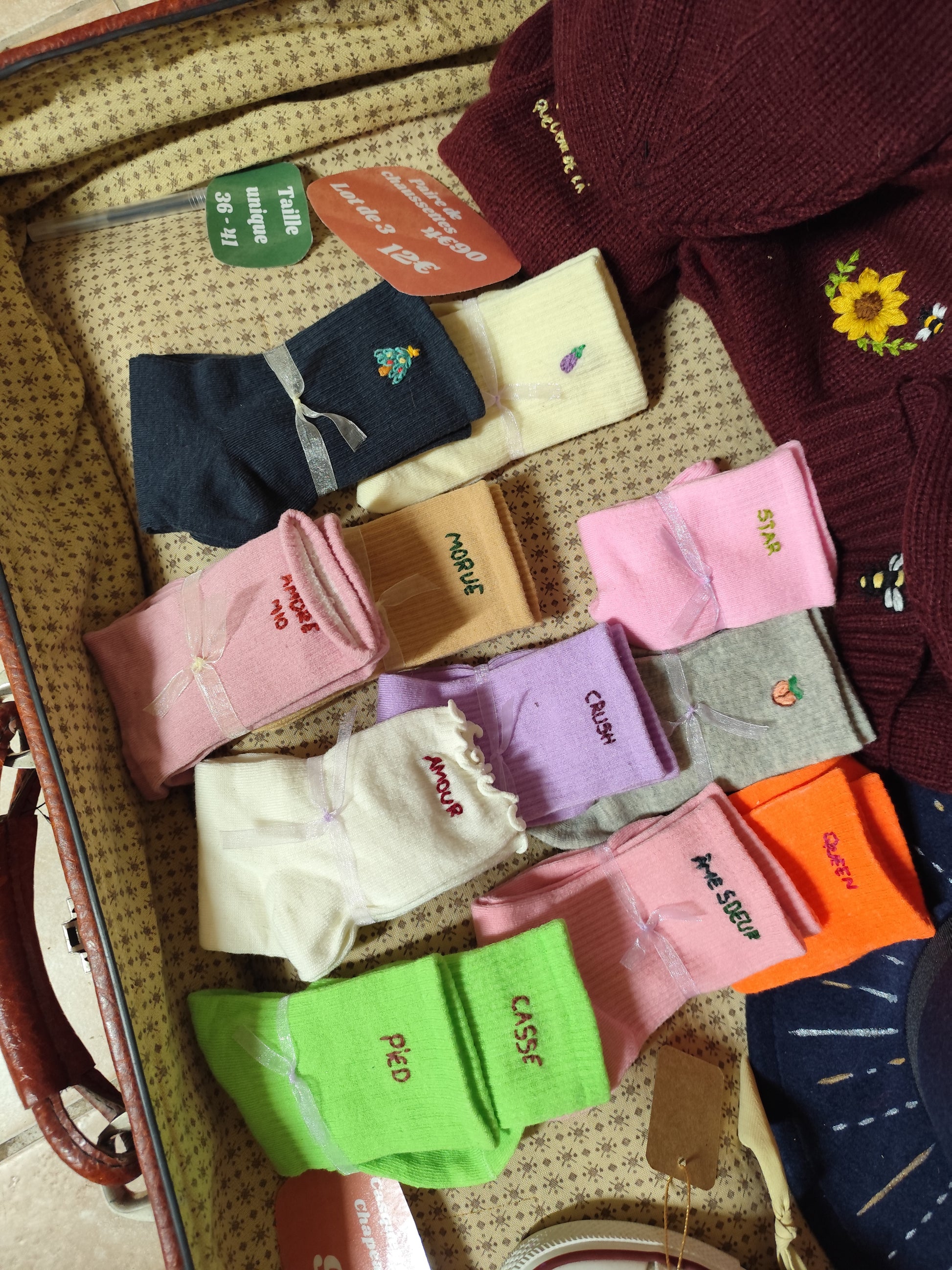 Chaussettes brodées  – Motif au choix (36-41)