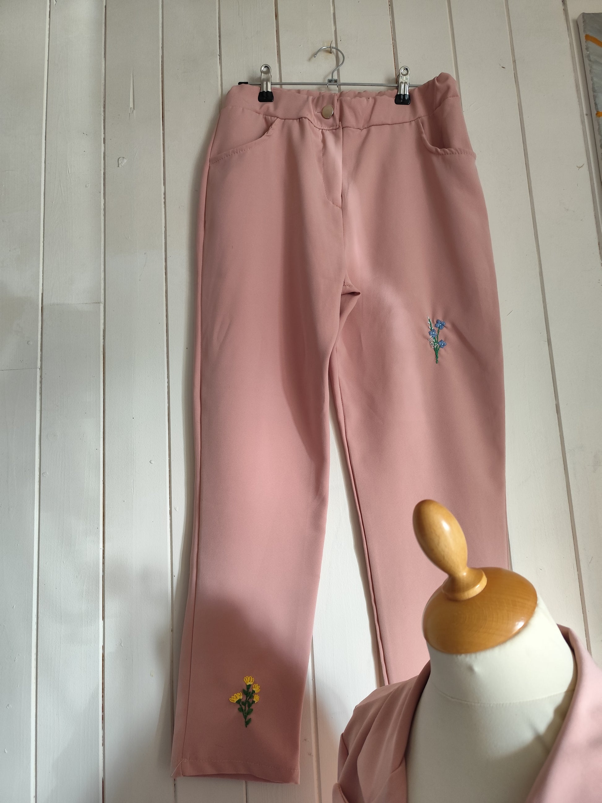 Ensemble costume brodé main (M)