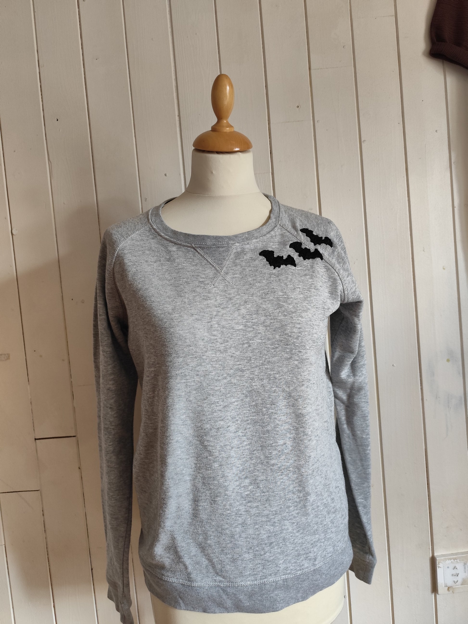 Pull chauve souris Taille S