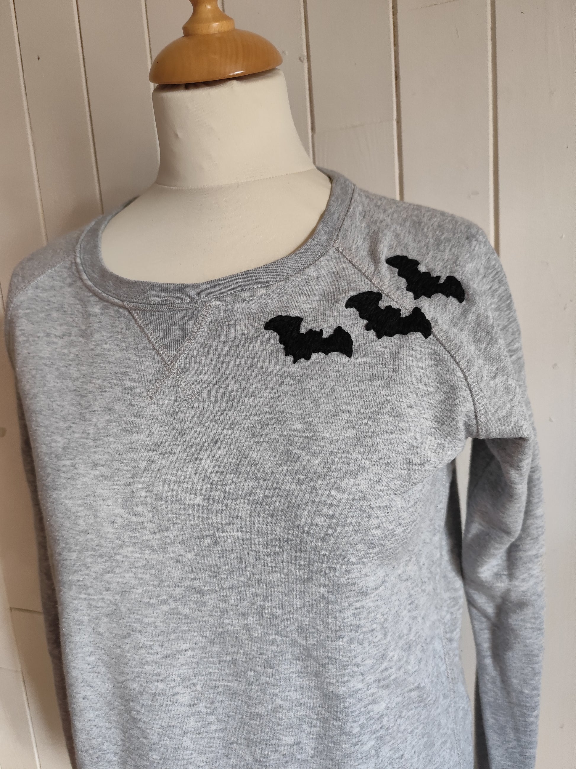 Pull chauve souris Taille S