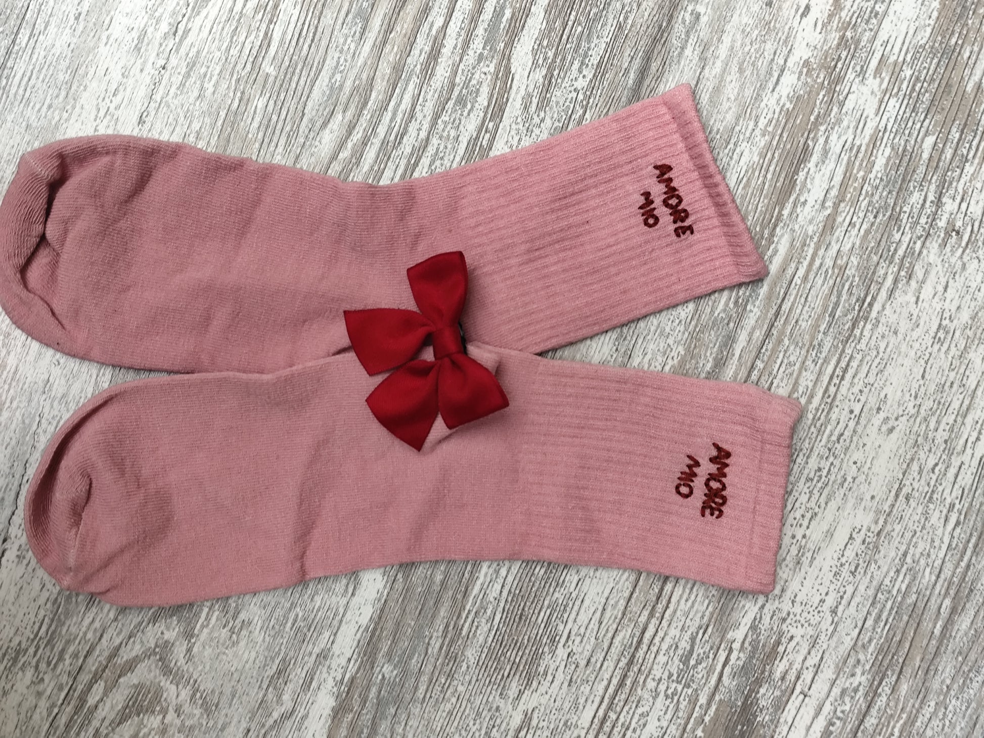 Chaussettes brodées personnalisées – Collection Amour – Motif au choix (36-40)