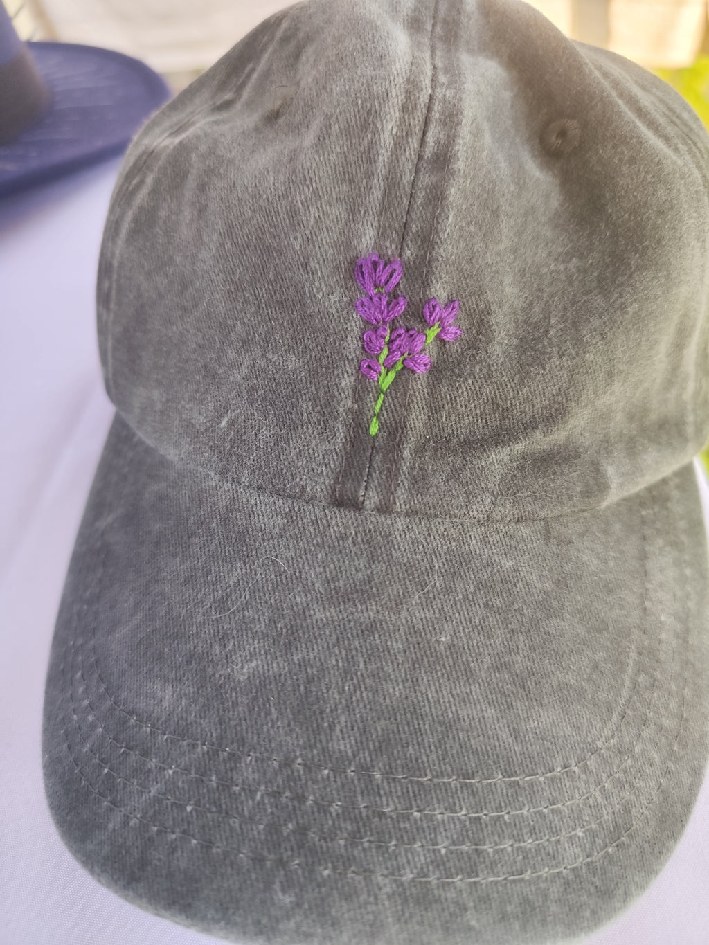 Casquette brodée (motifs divers)